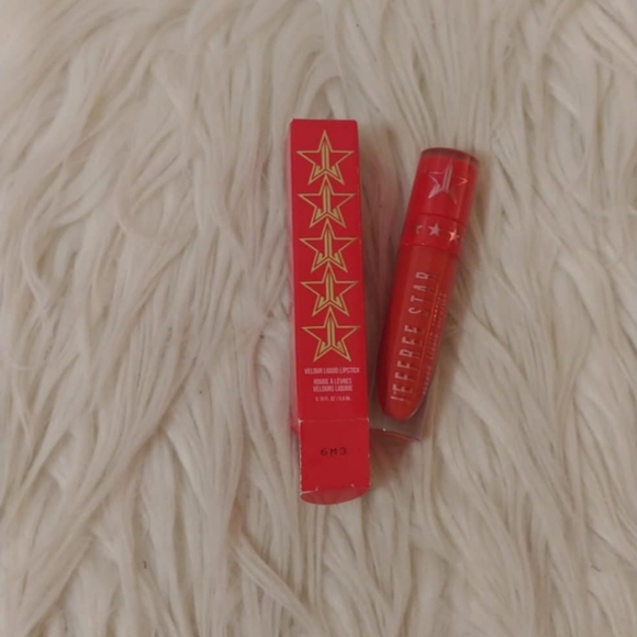 💋FIRM! NWT JEFFREE STAR VELOUR LIQUID LIPSTICK CHECKMATE - Picture 9 of 10